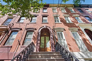 128 Wayne Street