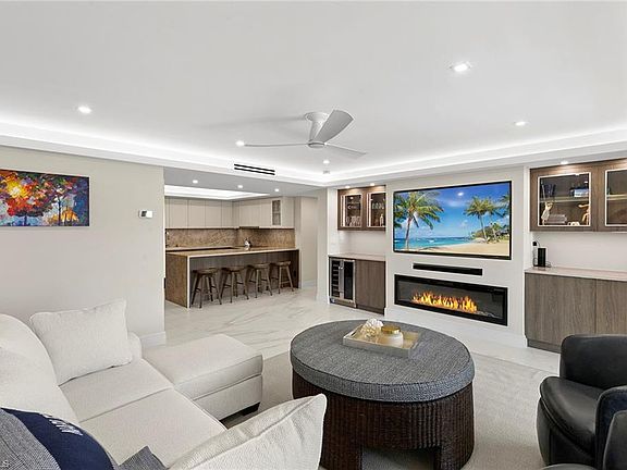 3rd image of 3951 Gulf Shore BLVD N #205