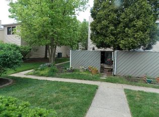 8016 Timberlodge Trl W, Dayton, OH 45458