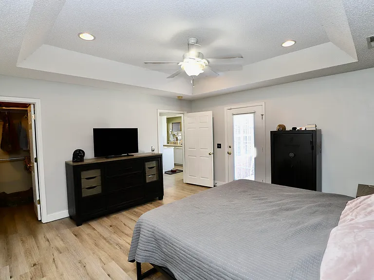 3245 Arborwood Dr — Photo 31