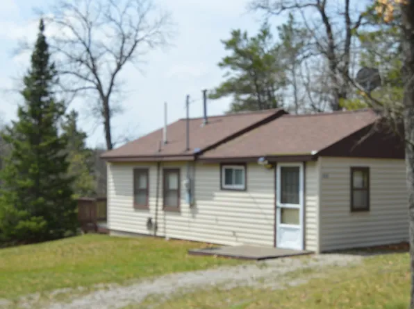 832 E Hillcrest Dr, Mio, MI 48647
