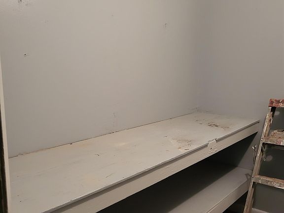 5th image of 211 S Marshall St