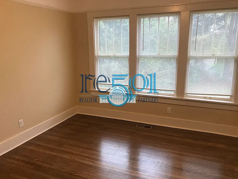 1305 Kavanaugh Blvd #A — Photo 40