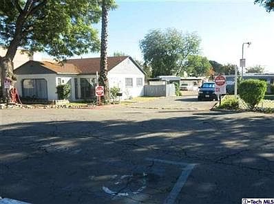 5th image of 402 E Foothill Blvd