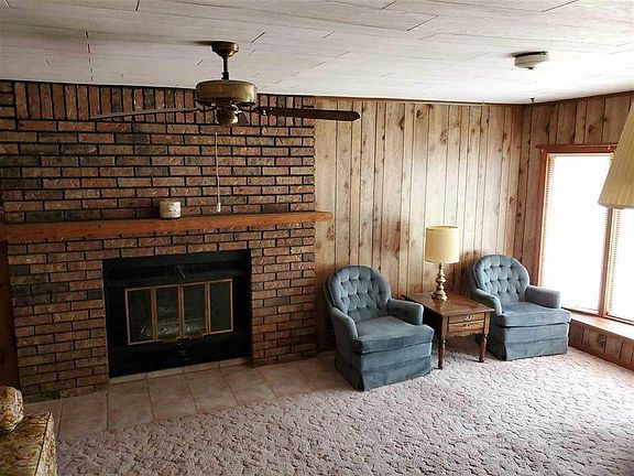 3rd image of 2213 Edgemont Dr