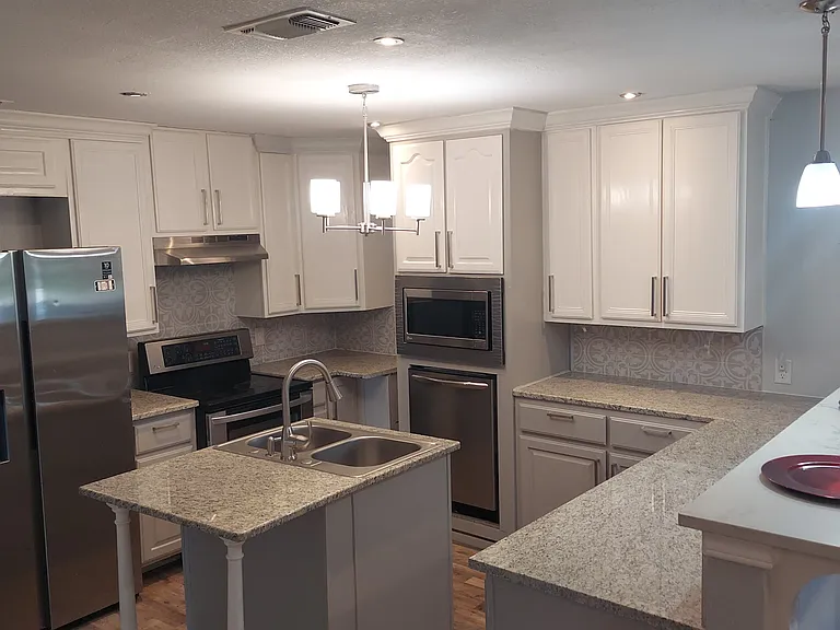 1202 Anna Lee Dr — Photo 16