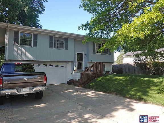 2nd image of 4442 Gertie Ave
