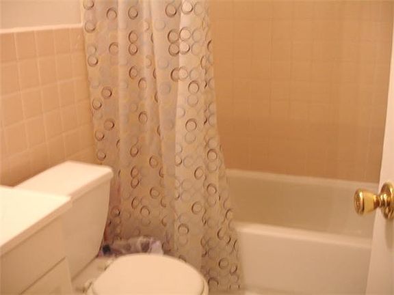 4th image of 56 Beaver St APT 207
