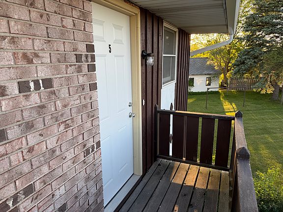 2nd image of 9105 W Saginaw Rd #5