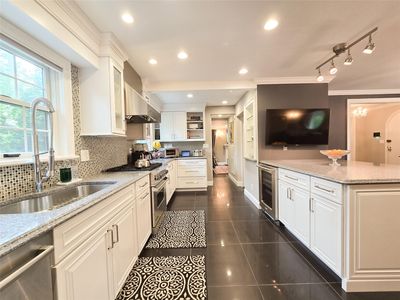 352 Mill Spring Road, Manhasset, NY, 11030