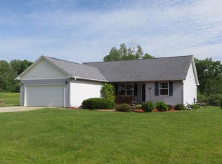 9325 Vienna Rd, Otisville, MI 48463