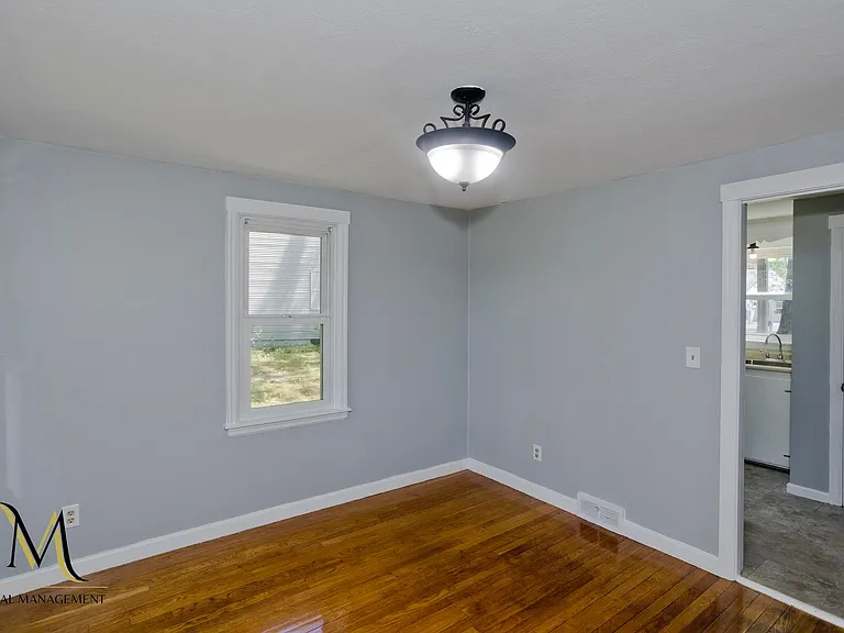 252 Arcadia Blvd — Photo 8