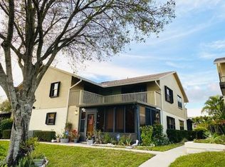 7483 SE Jamestown Ter, Hobe Sound, FL 33455