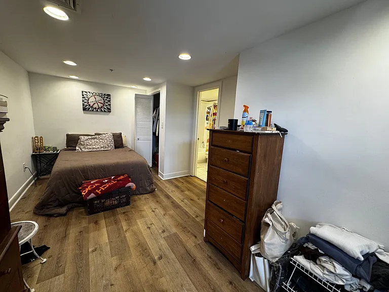 209 N 19th St #U22 — Photo 14
