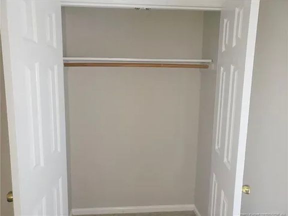 3rd image of 412 Andros Dr