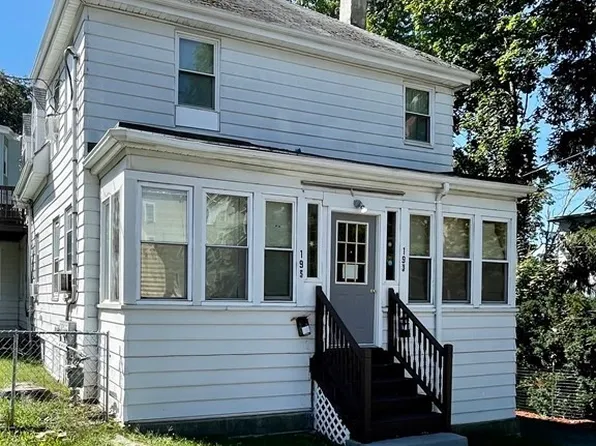 193 Ames St, Brockton, MA 02302