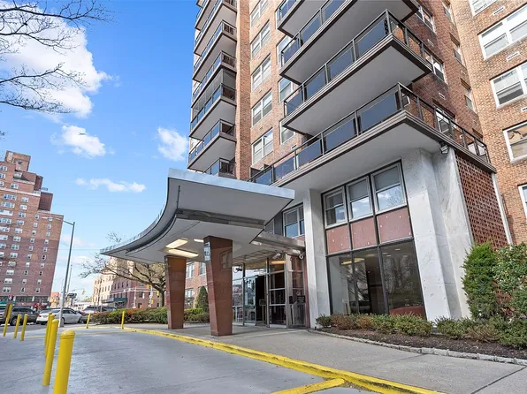 70-20 108th St APT 4T, Forest Hills, NY 11375