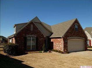 13808 E 90th St N, Owasso, OK 74055