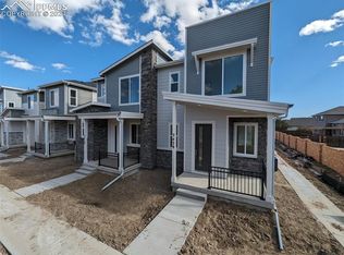 2428 Vanhoutte Vw, Colorado Springs, CO 80915