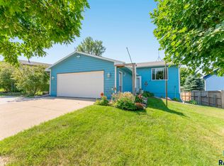 523 Kyle Ave, Baltic, SD 57003