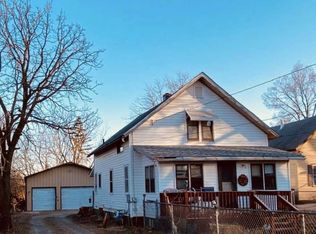 14N175 Store St, Hampshire, IL 60140