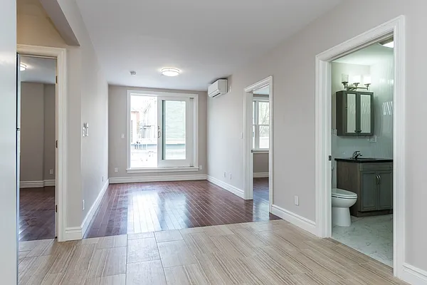 Rented by Nooklyn NYC LLC | media 22