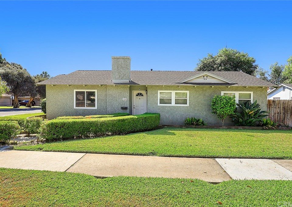 1st image of 9480 Olive St