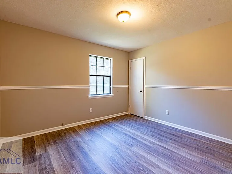 724 Timber Ridge Trl — Photo 8