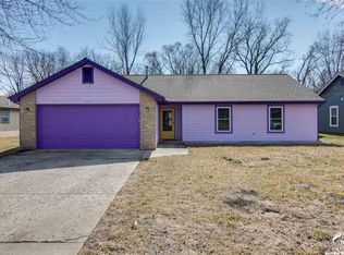 814 Oak St, Lawrence, KS 66044