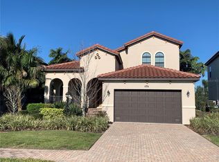 6112 Champions Row St, Bradenton, FL 34210