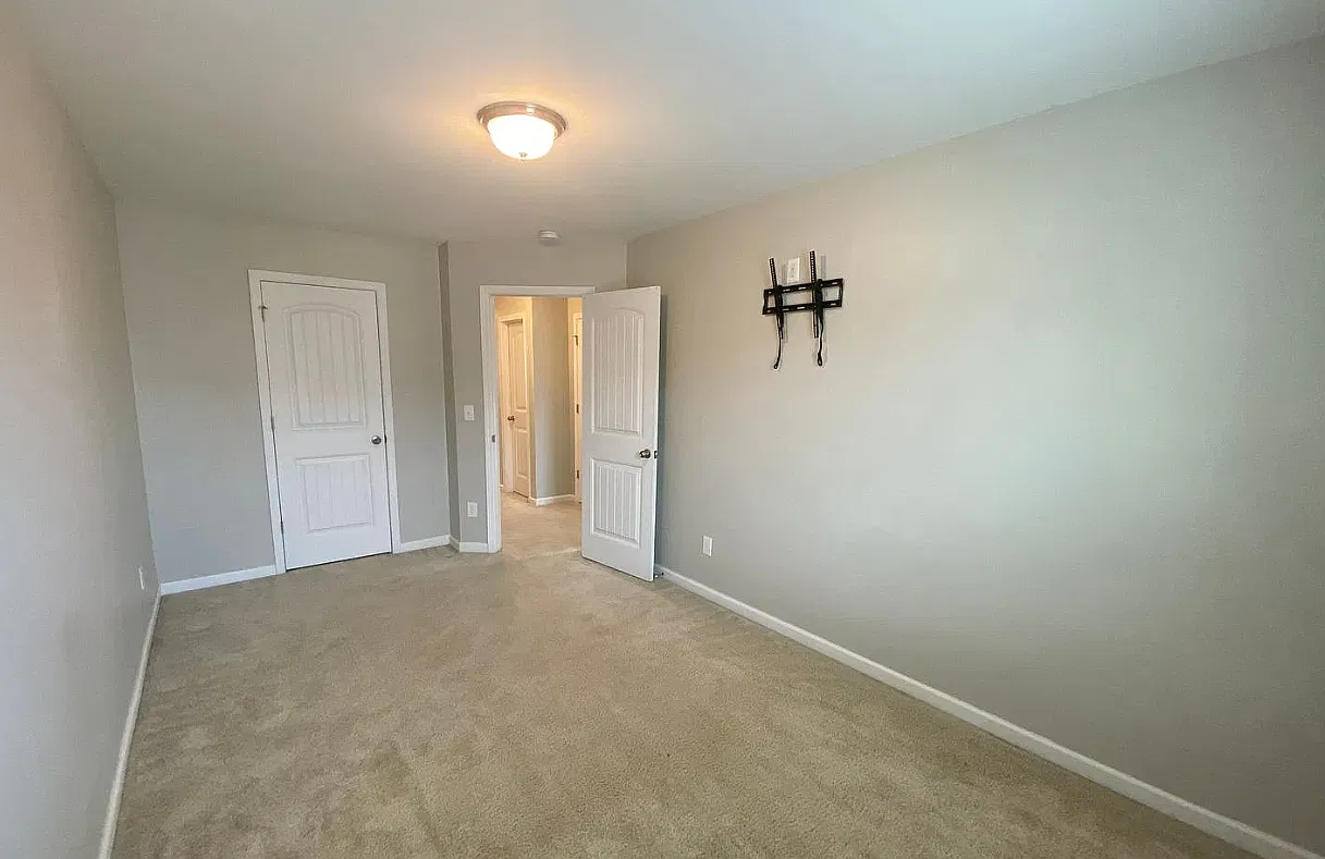 3 bed, 1656 sqft, $1,750 — Photo 4