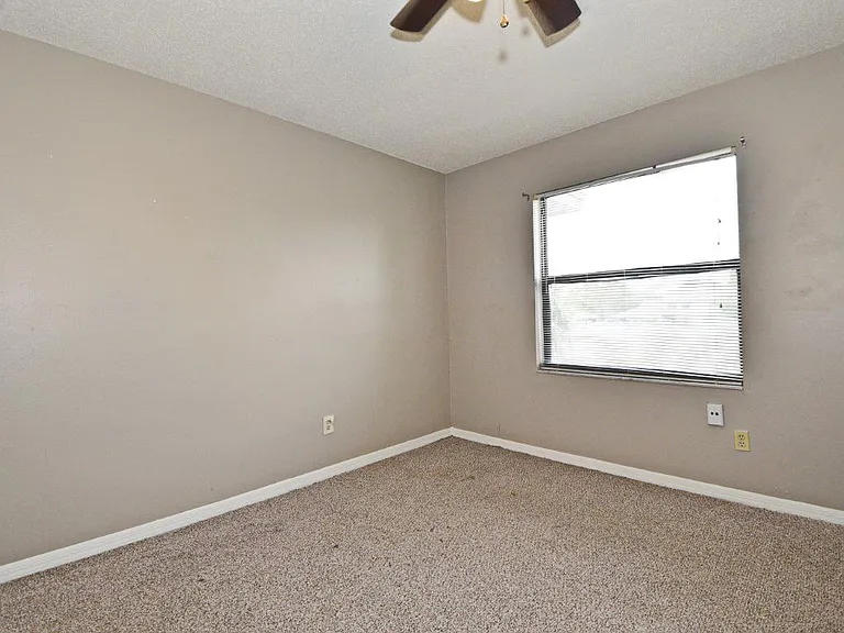 2724 Gray Fox Ln #2724 — Photo 19