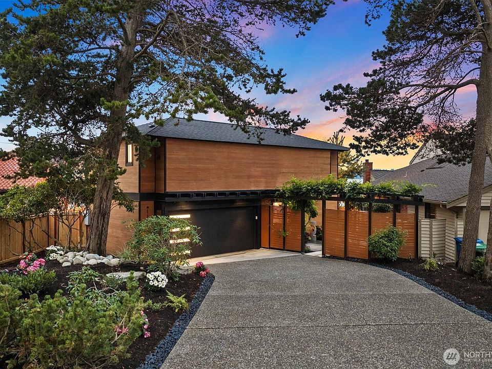 1st image of 11213 Arroyo Beach Place SW