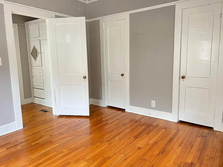 Bedroom door to hall