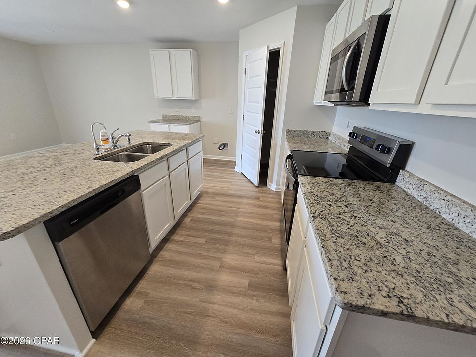 1st image of 260 Ryder Ln
