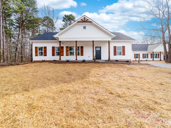 1300 Eddie St, Gastonia, NC 28054