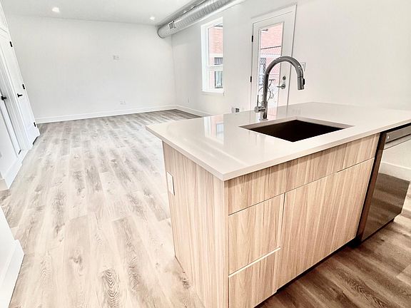 3rd image of 1843 Hartranft St Unit 1