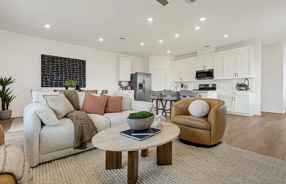 3506 Goldfinch Woods Dr