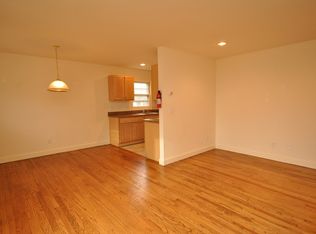 201 Vail St APT B2, Hackettstown, NJ 07840