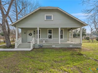 1007 N Jackson Ave, Cameron, TX 76520
