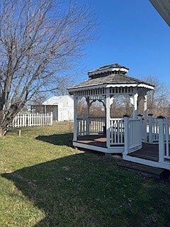 2nd image of 7629 Gooselick Rd