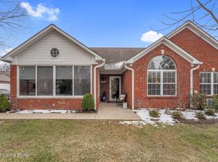 3539 Saint Andrews Village Cir, Louisville, KY 40241