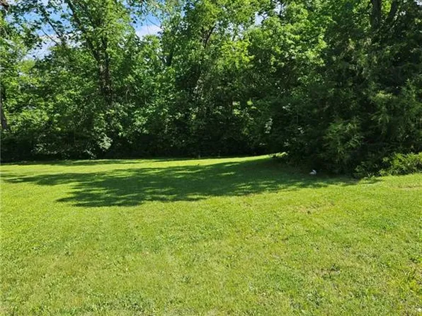 NW 50th Ter, Kansas City, MO 64151
