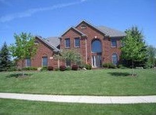 11210 Crosstree Ct, Fort Wayne, IN