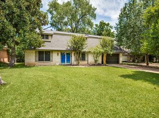 501 Westcliff Dr, Euless, TX 76040