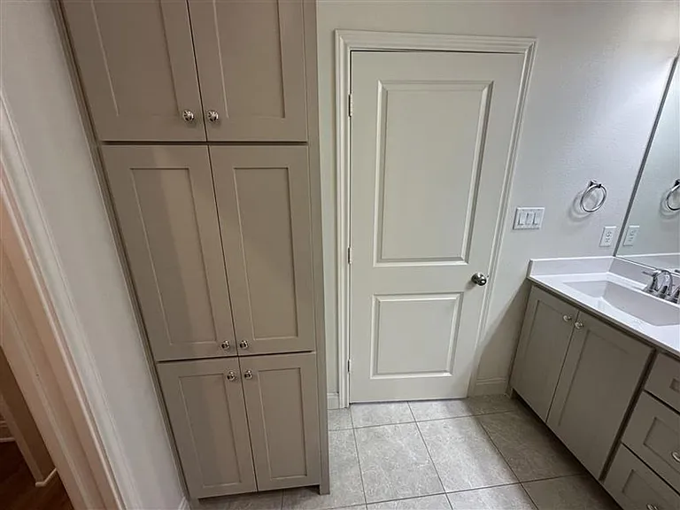8406 Cambridge Rd — Photo 16