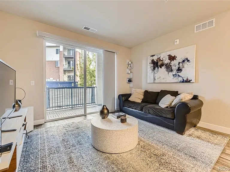 14331 E Tennessee Ave #104 — Photo 5