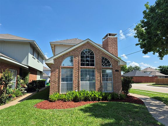3rd image of 2035 Greenview Dr #B