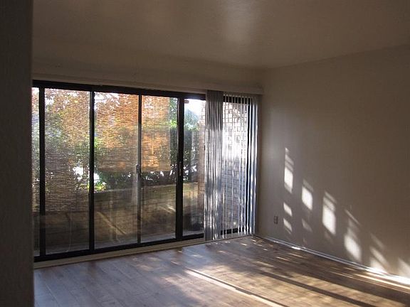 2nd image of 2108 Pauline Blvd APT 106