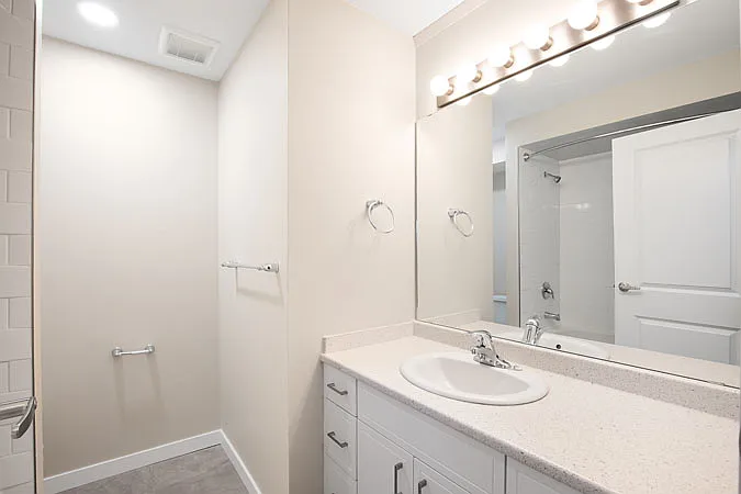1140 Hugh Allan Dr — Photo 6